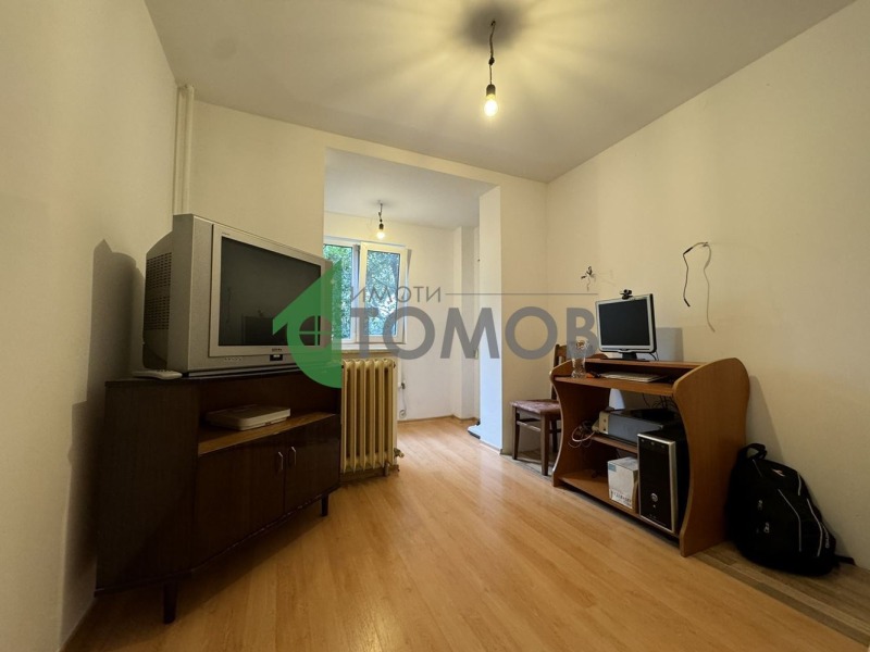 Продава  2-стаен град Шумен , Тракия , 68 кв.м | 86530189 - изображение [6]