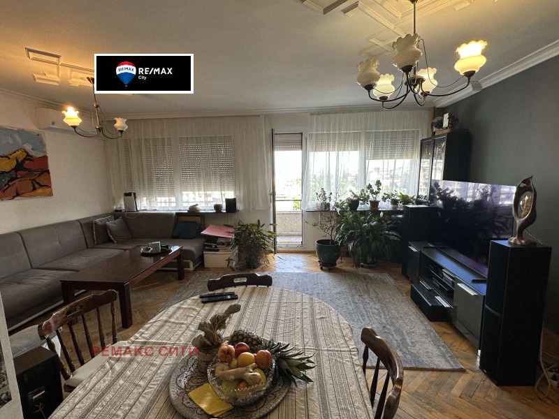 Продава  3-стаен град София , Банишора , 105 кв.м | 24441597 - изображение [2]