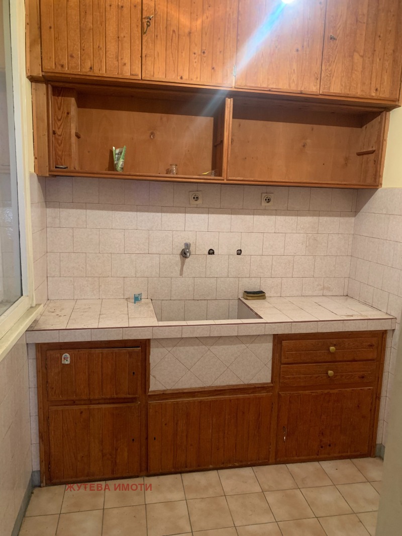 Продава ЕТАЖ ОТ КЪЩА, гр. Сопот, област Пловдив, снимка 6 - Етаж от къща - 52247300