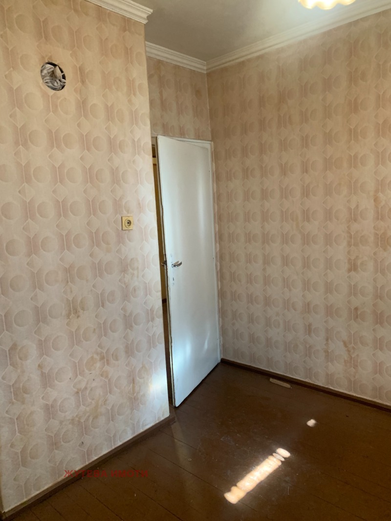 Продава ЕТАЖ ОТ КЪЩА, гр. Сопот, област Пловдив, снимка 8 - Етаж от къща - 52247300