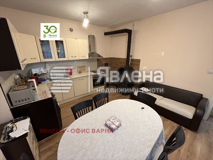 Продава КЪЩА, с. Дъбравино, област Варна, снимка 3 - Къщи - 47414097