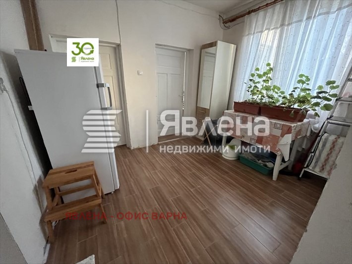 Продава КЪЩА, с. Дъбравино, област Варна, снимка 10 - Къщи - 47414097