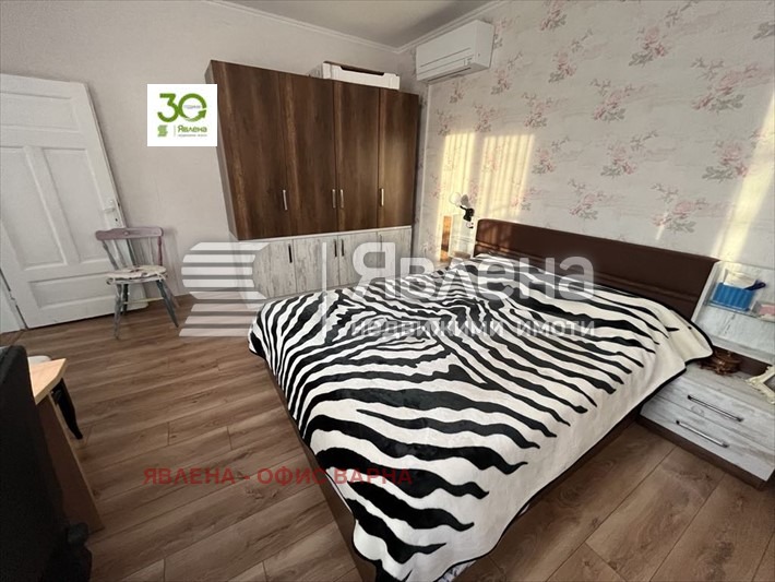 Продава КЪЩА, с. Дъбравино, област Варна, снимка 11 - Къщи - 47414097