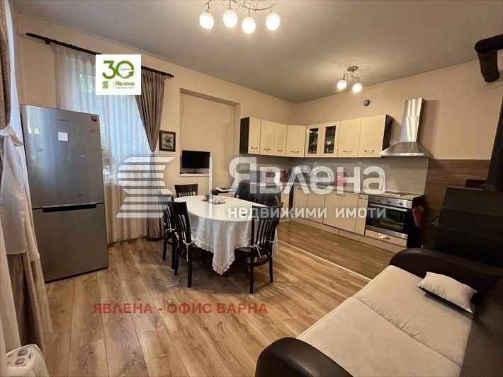 Продава КЪЩА, с. Дъбравино, област Варна, снимка 5 - Къщи - 47414097