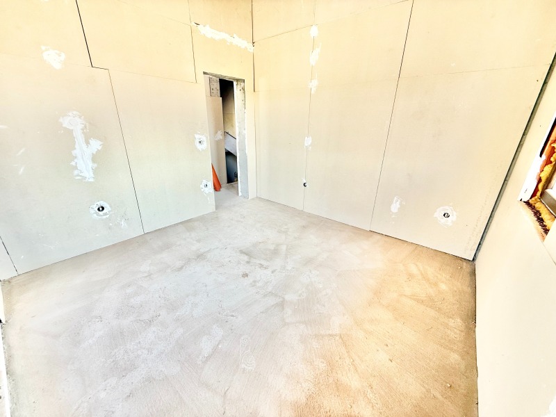Продава  Къща град София , с. Волуяк , 198 кв.м | 44312396 - изображение [12]
