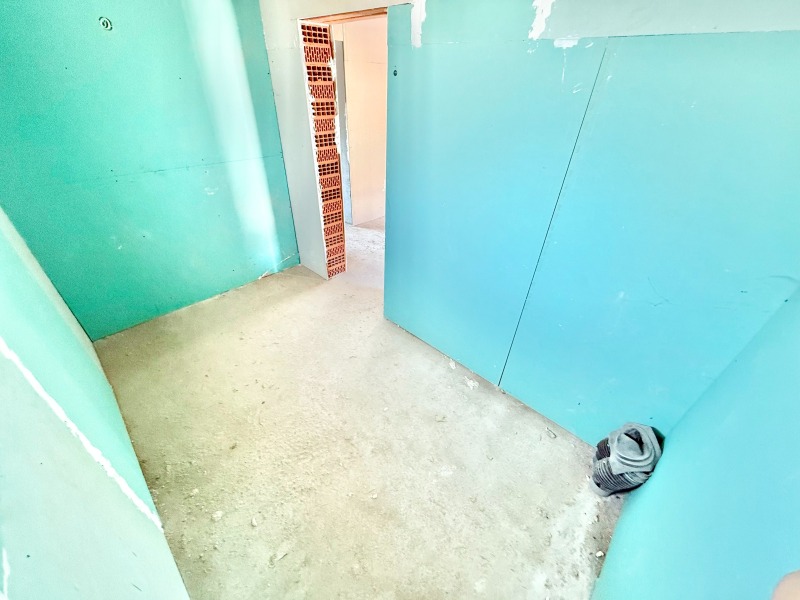 Продава  Къща град София , с. Волуяк , 198 кв.м | 44312396 - изображение [9]