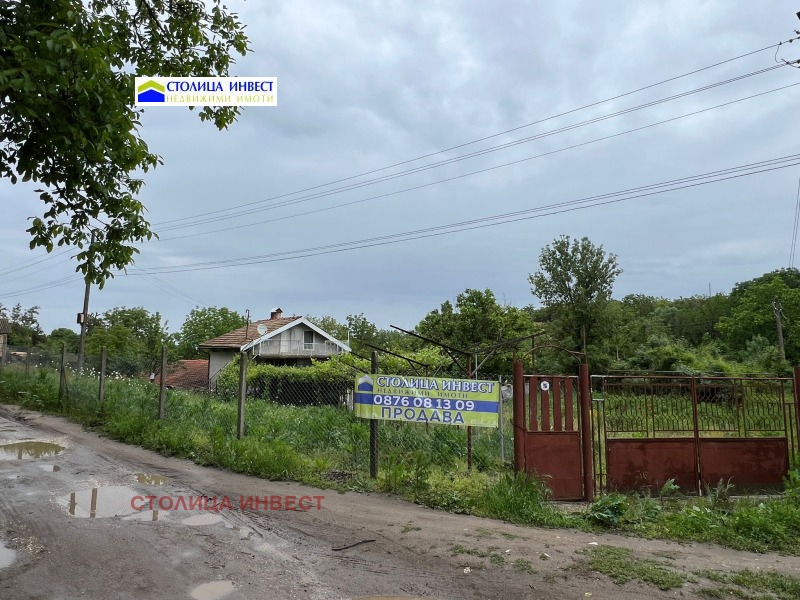 Продава КЪЩА в град Русе, Чародейка - Юг - 44 кв.м / 60 000 € » 117 349.80 лв., СТОЛИЦА ИНВЕСТ