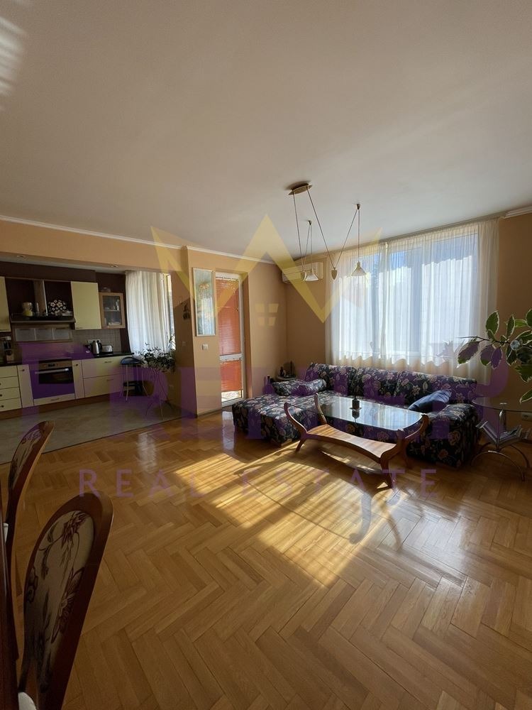 Продава 3-СТАЕН, гр. Варна, Бриз, снимка 4 - Aпартаменти - 47349674