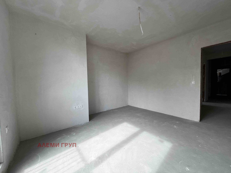 Продава 3-СТАЕН, гр. Варна, Бриз, снимка 3 - Апартаменти - 53441052