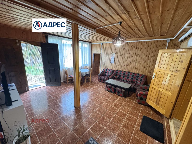 Продава КЪЩА, с. Генерал Кантарджиево, област Варна, снимка 4 - Къщи - 52610788