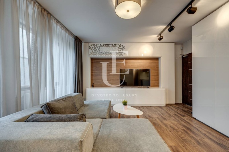 Продава 3-СТАЕН, гр. София, Лозенец, снимка 3 - Апартаменти - 52697403