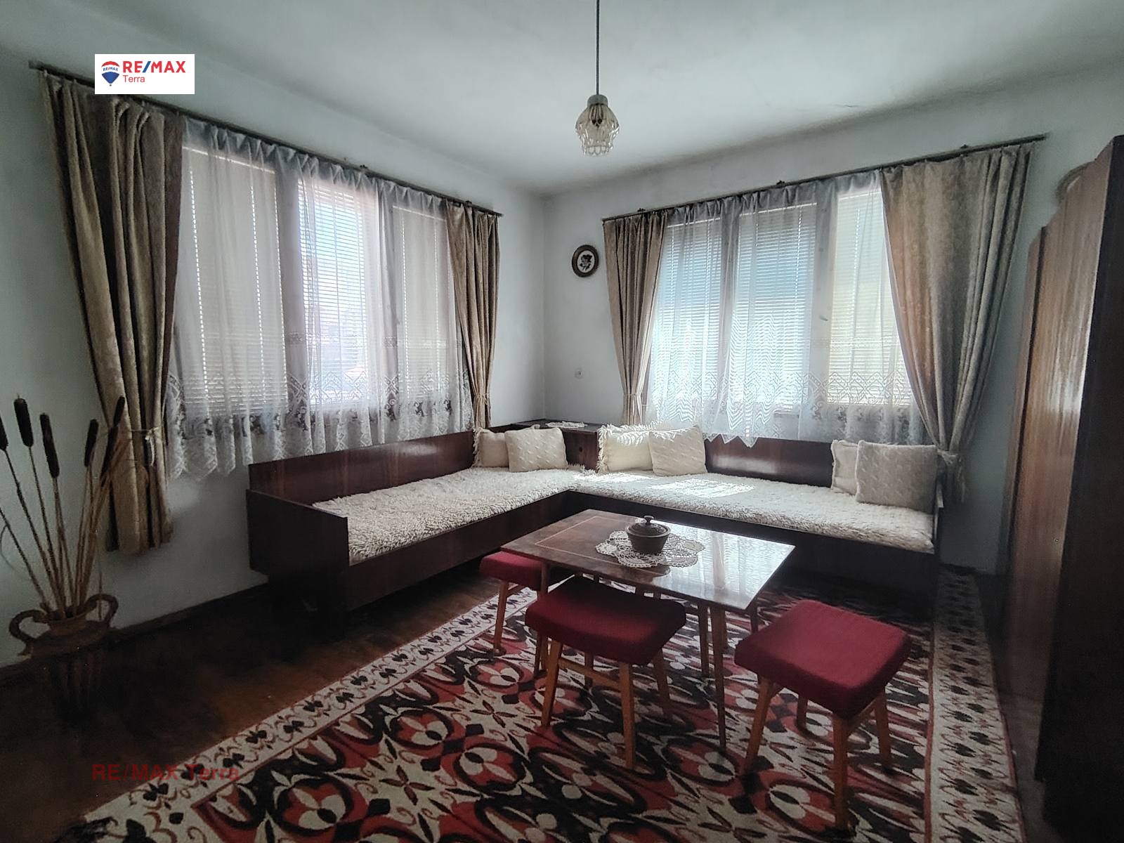 Продава КЪЩА, гр. Тетевен, област Ловеч, снимка 3 - Къщи - 55775128