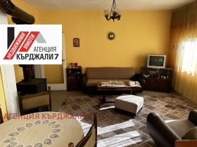 3+ bedroom Tsentar, Kardzhali 1