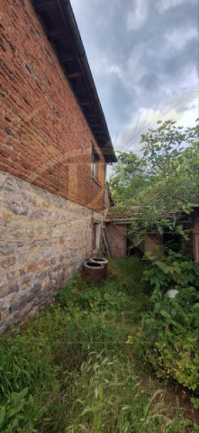 Продава КЪЩА, с. Индже войвода, област Бургас, снимка 12 - Къщи - 55099885