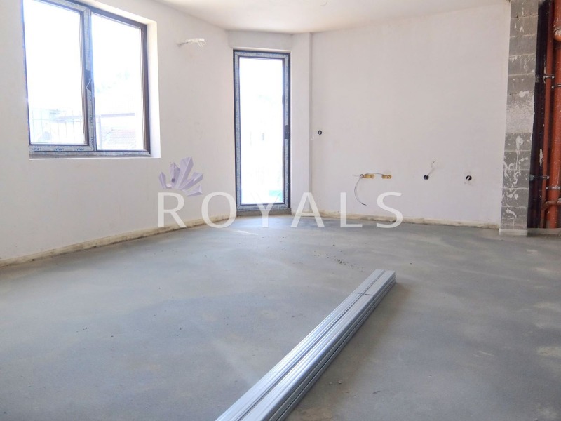 Na prodej  1 ložnice Varna , Vladislav Varnenčik 1 , 66 m2 | 20759756