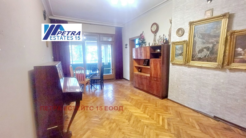 Продава 3-СТАЕН, гр. София, Лозенец, снимка 1 - Aпартаменти - 48382952