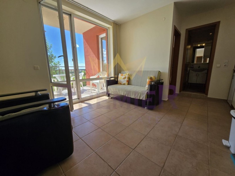 En venta  2 dormitorios región Burgas , k.k. Slanchev bryag , 65 metros cuadrados | 88813896 - imagen [2]