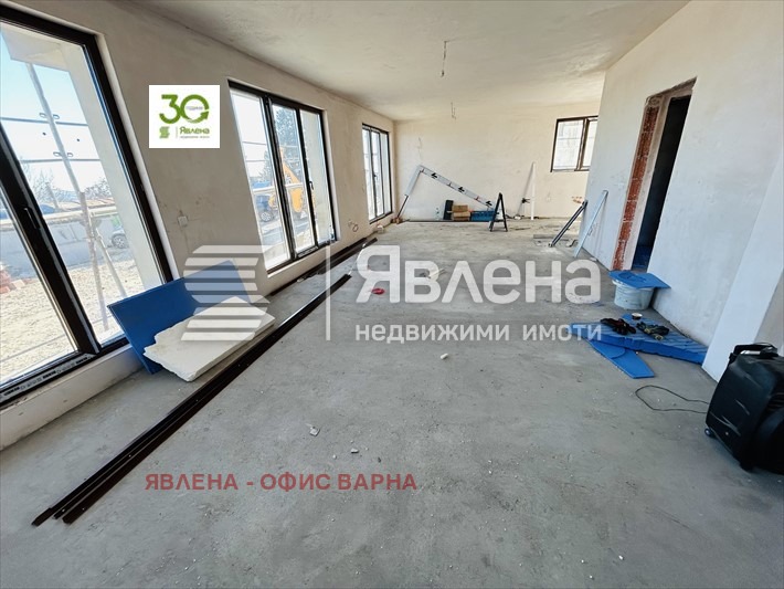 Продава КЪЩА, гр. Варна, м-т Акчелар, снимка 6 - Къщи - 48697603