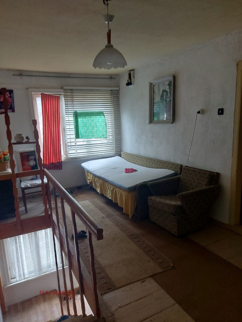 Продава  Къща област Пазарджик , гр. Брацигово , 150 кв.м | 45144664 - изображение [4]