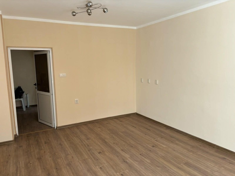 Продава 2-СТАЕН в град София, Зона Б-5 - 72 кв.м / 217 390 € » 425 177.88 лв., КРЕАТИВ 2005-'ОБЕДИНЕНИ АГЕНЦИИ ЗА НЕДВИЖИМИ ИМОТИ И ТУРИЗЪМ'