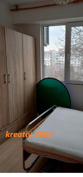 1 Schlafzimmer Ljulin 6, Sofia 4