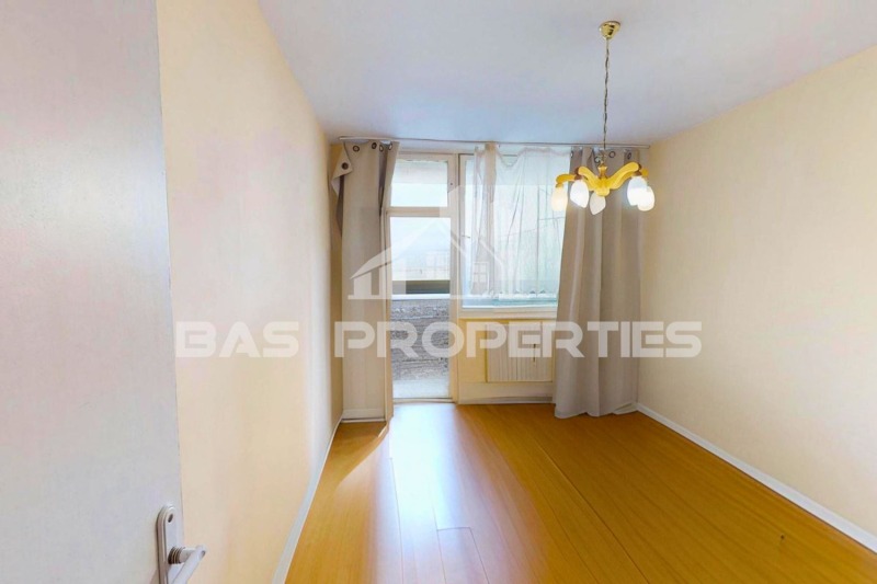 Продава 3-СТАЕН, гр. София, Зона Б-5, снимка 15 - Апартаменти - 53490949