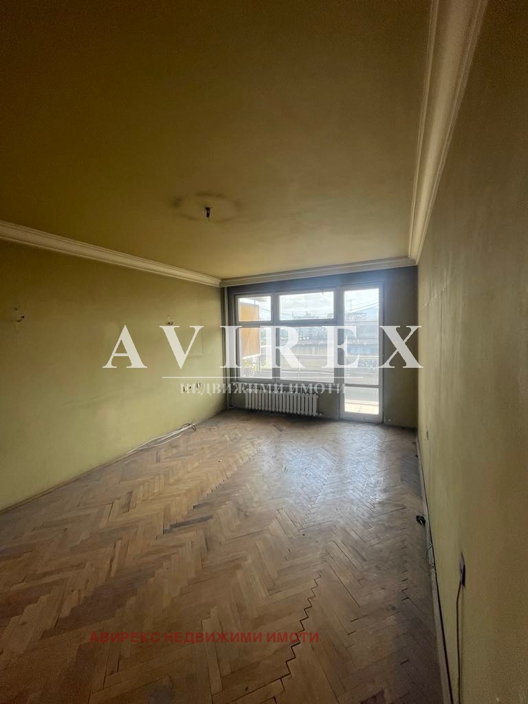 Te koop  3+ slaapkamer Plovdiv , Tsentar , 110 m² | 12422730 - afbeelding [9]