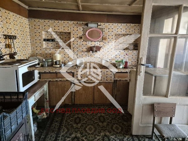 Продава КЪЩА, с. Ръжево Конаре, област Пловдив, снимка 2 - Къщи - 54433431