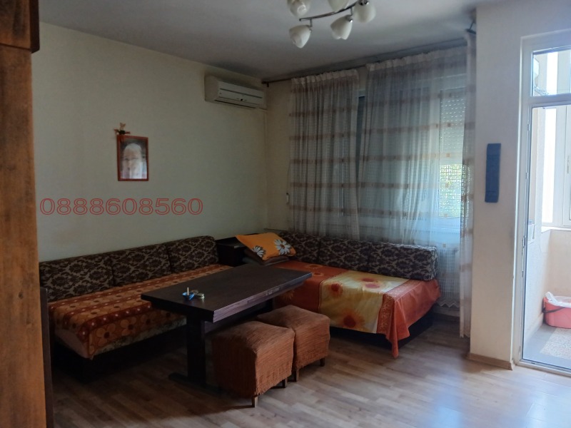 Na sprzedaż  1 sypialnia Plowdiw , Centar , 70 mkw | 43231583