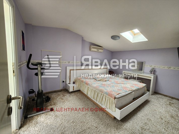 Продава МНОГОСТАЕН, гр. София, Център, снимка 13 - Апартаменти - 56187149