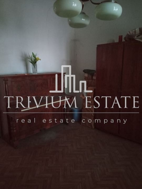 Продава ЕТАЖ ОТ КЪЩА, гр. Пловдив, Център, снимка 3 - Етаж от къща - 54342087