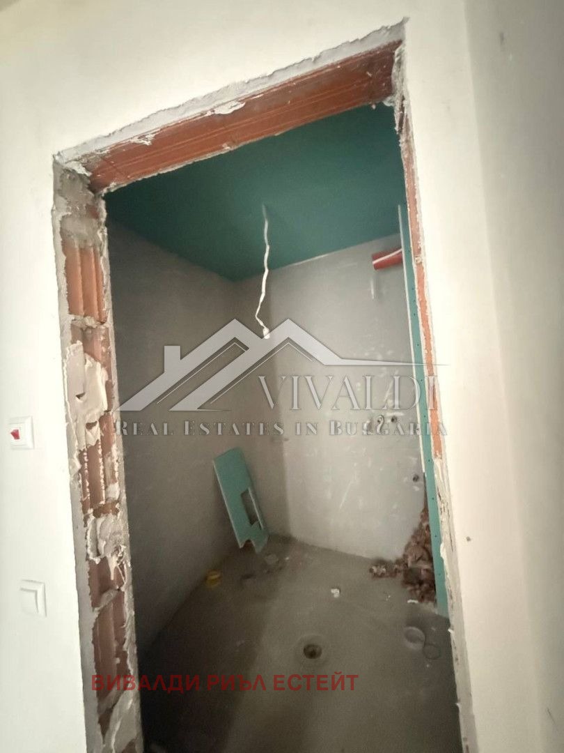 Продава 3-СТАЕН, гр. Варна, Център, снимка 7 - Апартаменти - 54231245