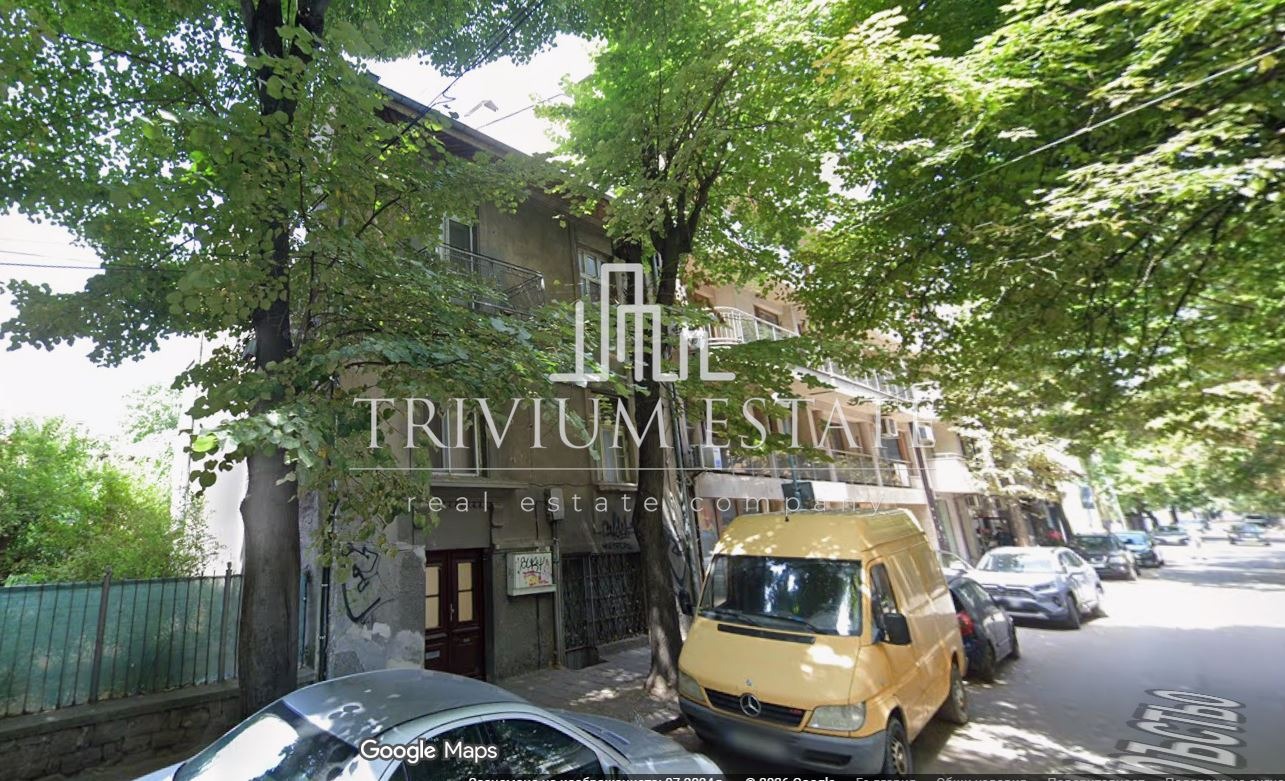 Продава ЕТАЖ ОТ КЪЩА, гр. Пловдив, Център