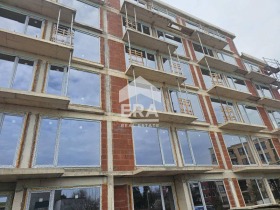 1 dormitorio m-t Alen mak, Varna 1