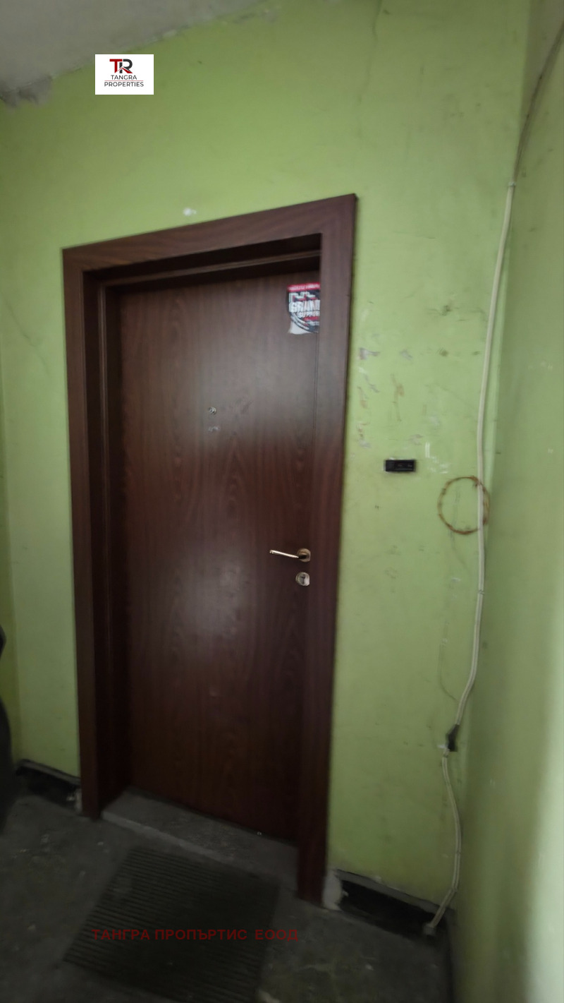 Na prodej  1 ložnice Pernik , Centar , 68 m2 | 21004062 - obraz [2]