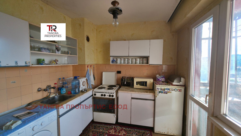 Na prodej  1 ložnice Pernik , Centar , 68 m2 | 21004062 - obraz [13]