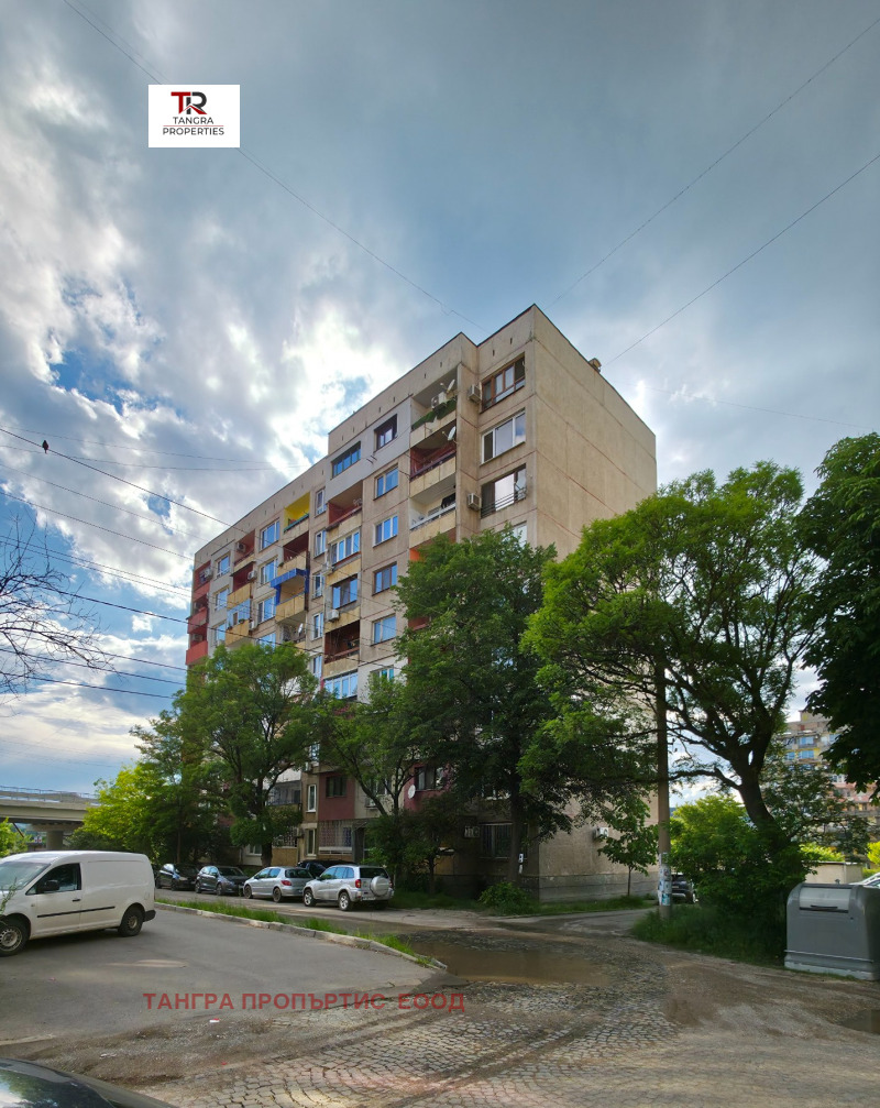 Na prodej  1 ložnice Pernik , Centar , 68 m2 | 21004062