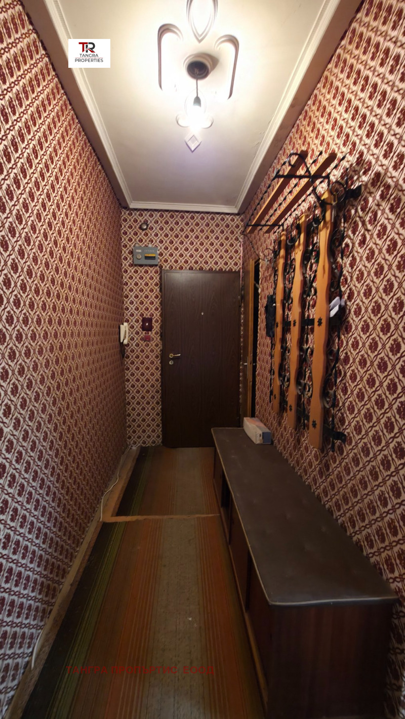Na prodej  1 ložnice Pernik , Centar , 68 m2 | 21004062 - obraz [11]