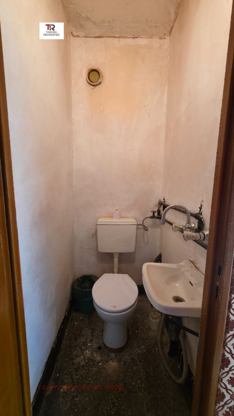 Na prodej  1 ložnice Pernik , Centar , 68 m2 | 21004062 - obraz [7]