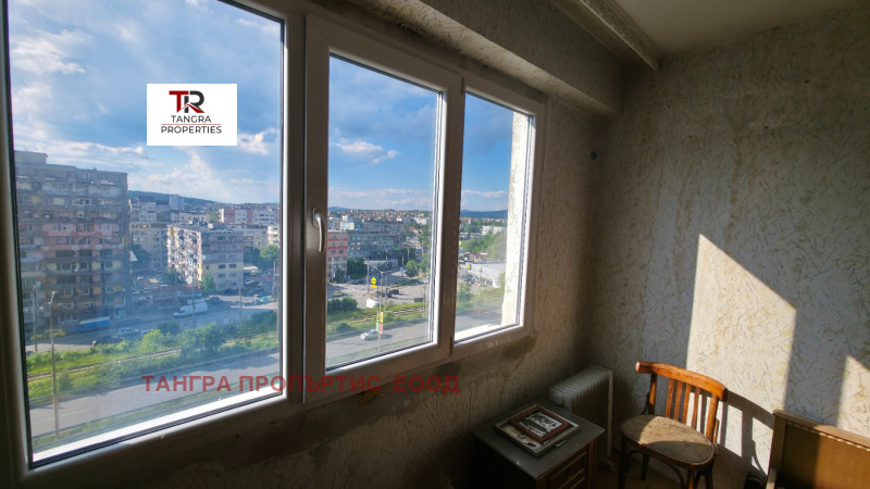 Na prodej  1 ložnice Pernik , Centar , 68 m2 | 21004062 - obraz [8]