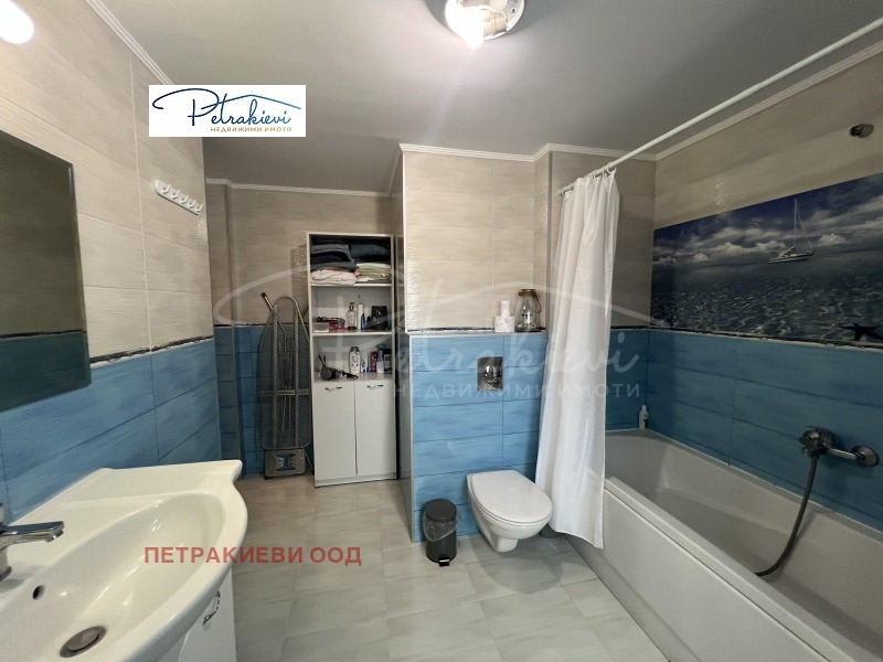 Продава МНОГОСТАЕН, гр. Бургас, Лазур, снимка 14 - Апартаменти - 53456481