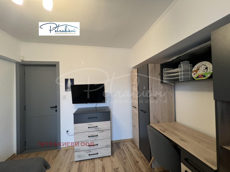 Продава МНОГОСТАЕН, гр. Бургас, Лазур, снимка 11 - Апартаменти - 53456481