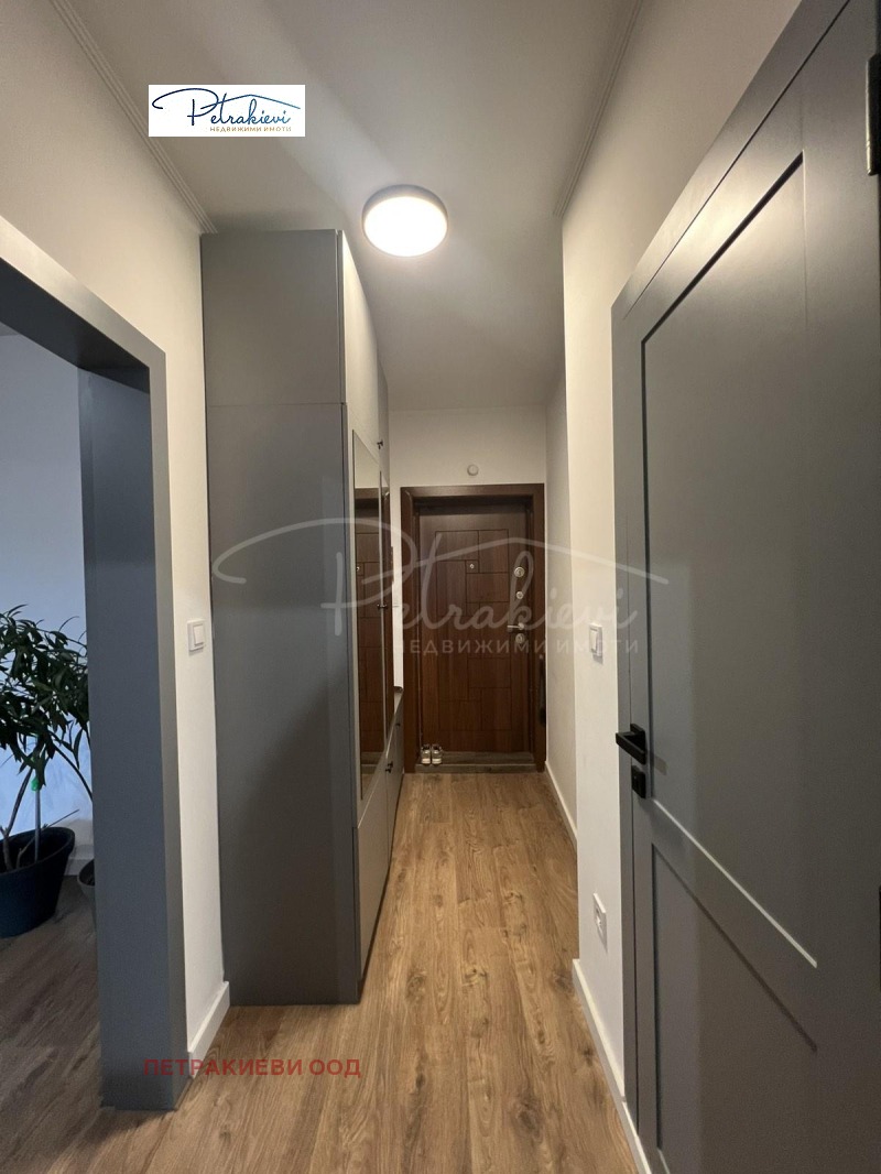 Продава МНОГОСТАЕН, гр. Бургас, Лазур, снимка 8 - Апартаменти - 53456481