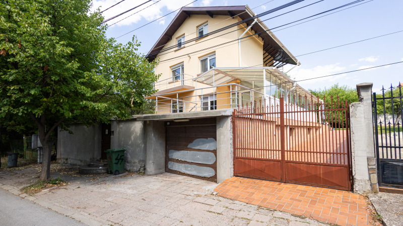 Продава  Къща град София , гр. Банкя , 191 кв.м | 56781781 - изображение [12]