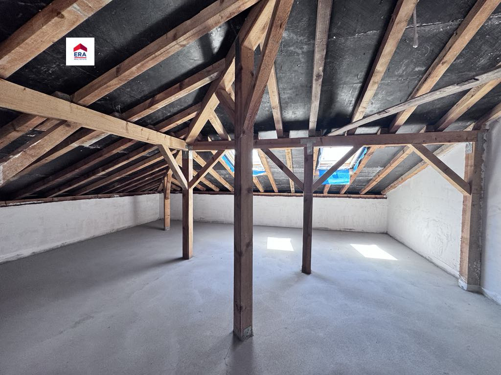 Продава КЪЩА, с. Първенец, област Пловдив, снимка 8 - Къщи - 53800066