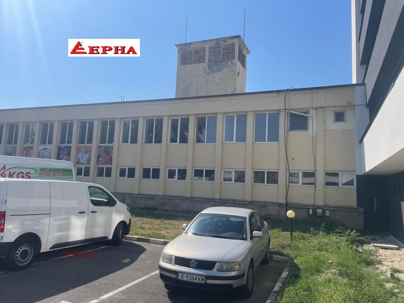 Продава ПРОМ. ПОМЕЩЕНИЕ в град Хасково, Промишлена зона - Изток - 744 кв.м / 790 000 € » 1 545 105.70 лв., ЕРНА