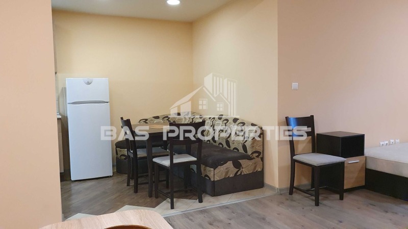 Myytävänä  Studio Sofia , Studentski grad , 71 neliömetriä | 80333252 - kuva [7]