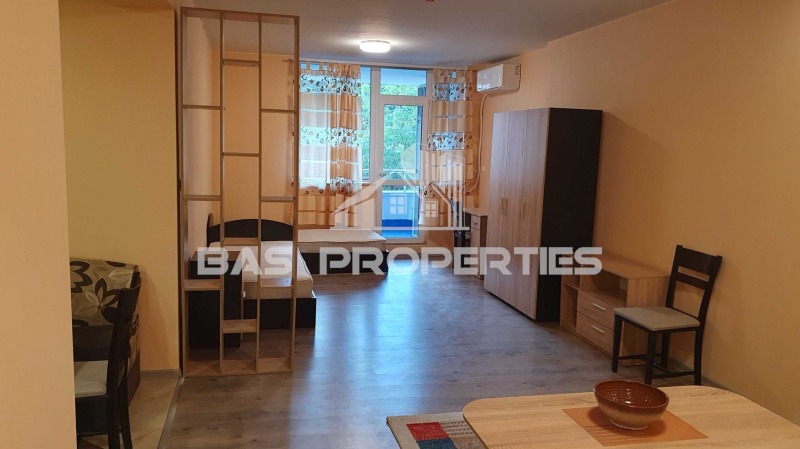 Myytävänä  Studio Sofia , Studentski grad , 71 neliömetriä | 80333252 - kuva [8]