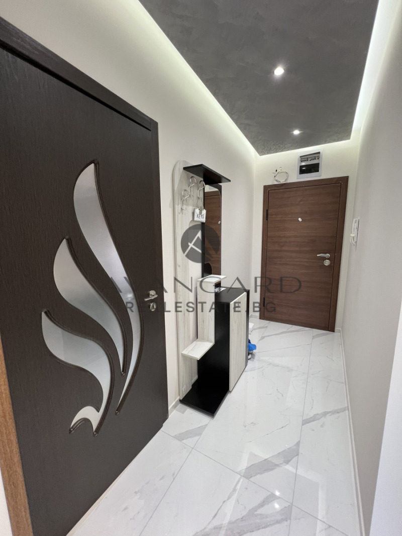 Продава  2-стаен град Пловдив , Тракия , 68 кв.м | 95589651 - изображение [9]