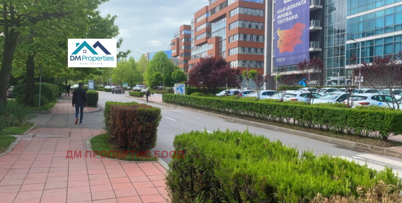 Продава 3-СТАЕН, гр. София, Младост 4